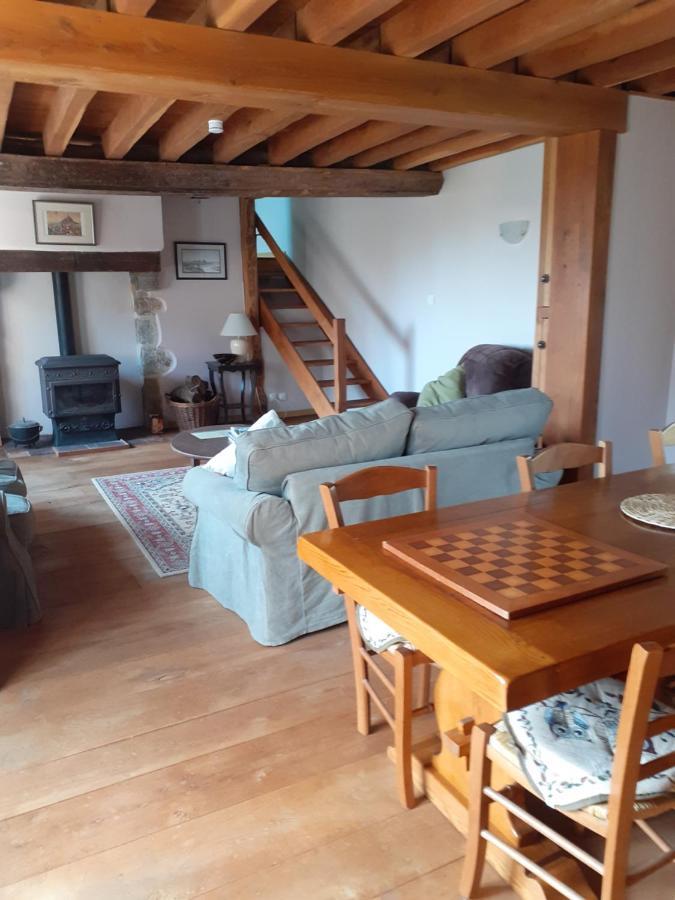 Private Farmhouse For Six In The Countryside Saint-Pierre-sur-Orthe Eksteriør bilde