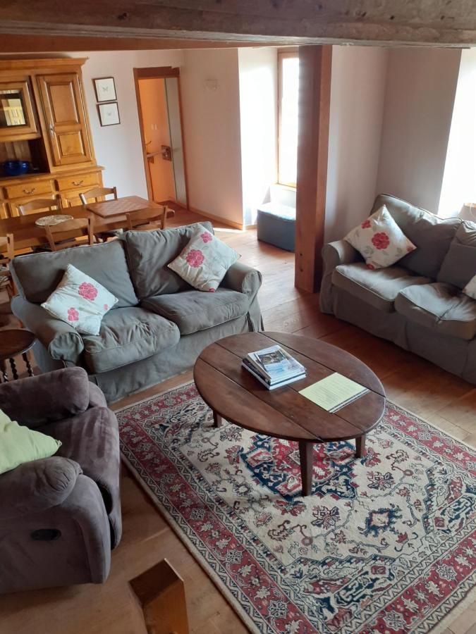 Private Farmhouse For Six In The Countryside Saint-Pierre-sur-Orthe Eksteriør bilde