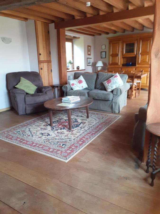 Private Farmhouse For Six In The Countryside Saint-Pierre-sur-Orthe Eksteriør bilde